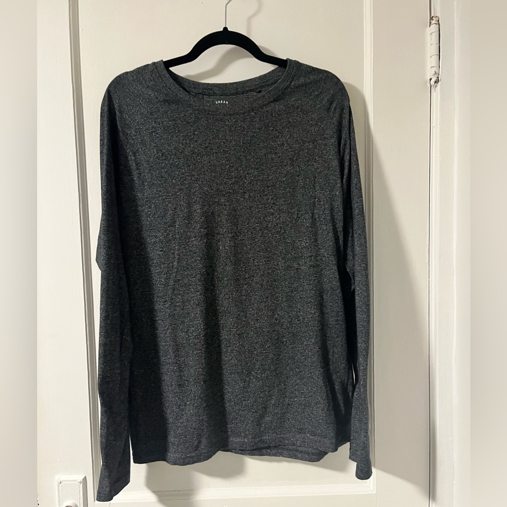 Urban Heritage Long Sleeve